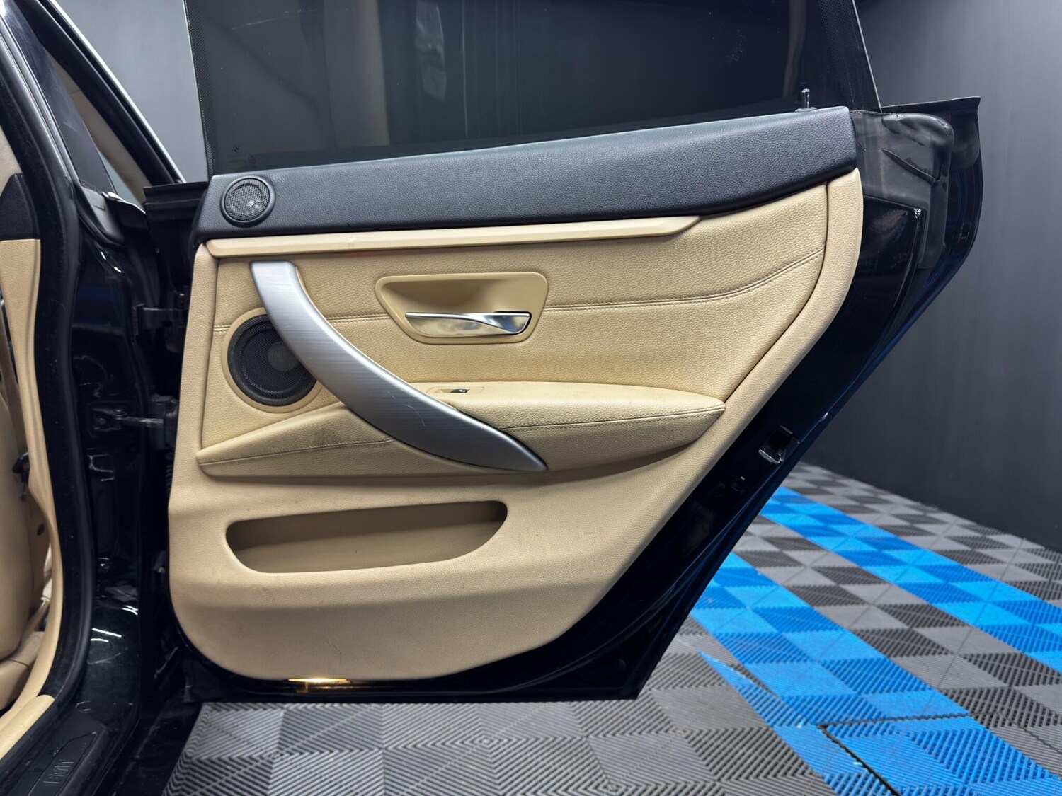 Used BMW 4 Series 2016 for sale - 77939837: Photo 43