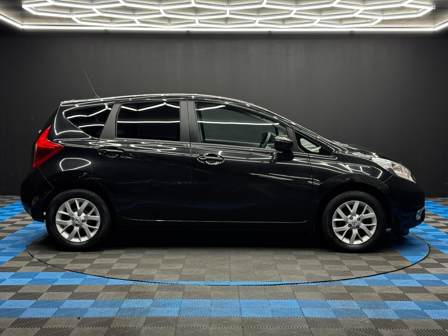 Used Nissan Note 2014 for sale - 76886185: Photo 4