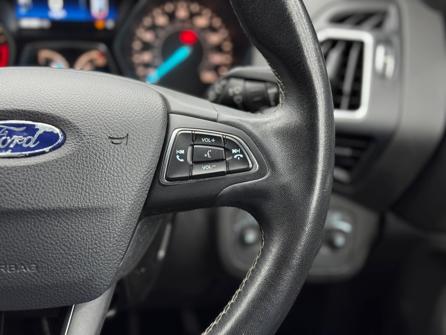 Used Ford Kuga 2016 for sale - 77091455: Photo 21