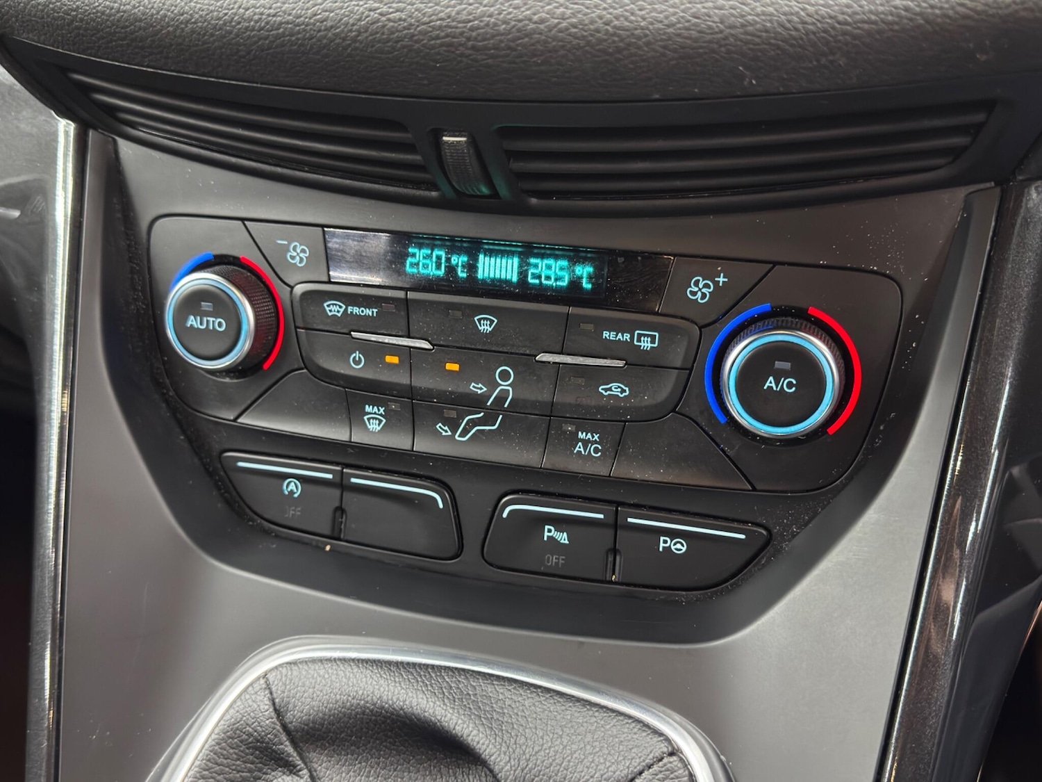 Used Ford Kuga 2016 for sale - 77091455: Photo 27