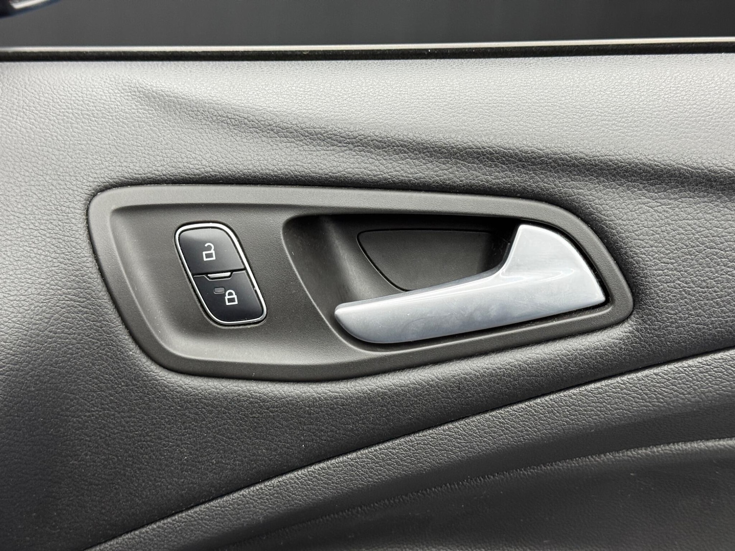 Used Ford Kuga 2016 for sale - 77091455: Photo 46