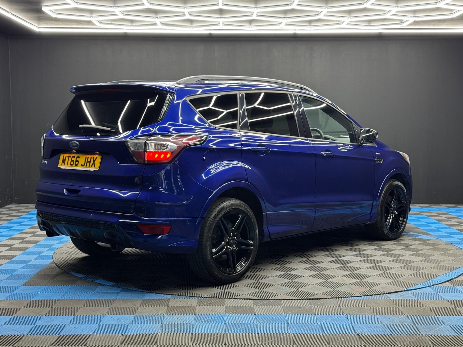 Used Ford Kuga 2016 for sale - 77091455: Photo 5