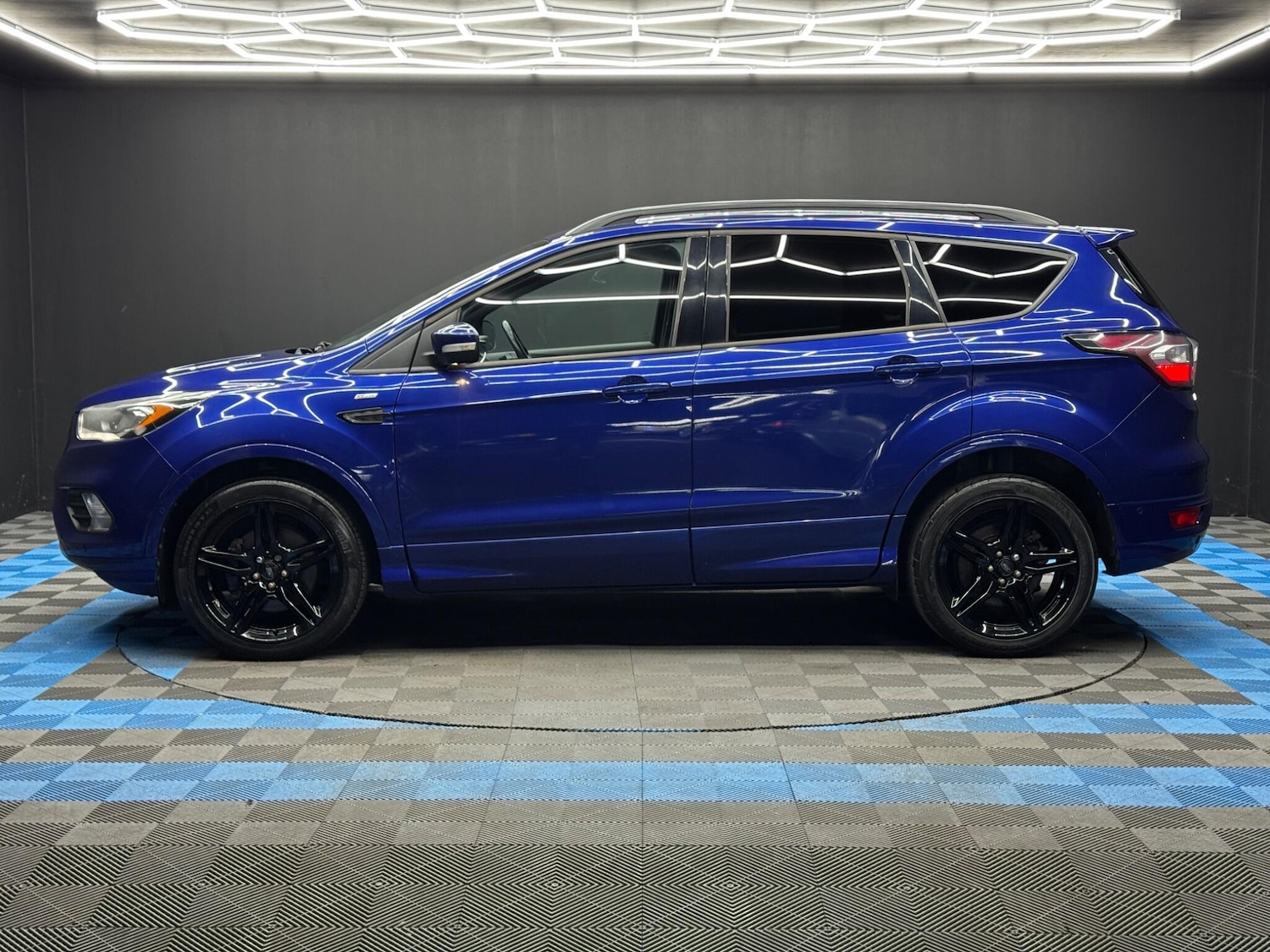 Used Ford Kuga 2016 for sale - 77091455: Photo 8