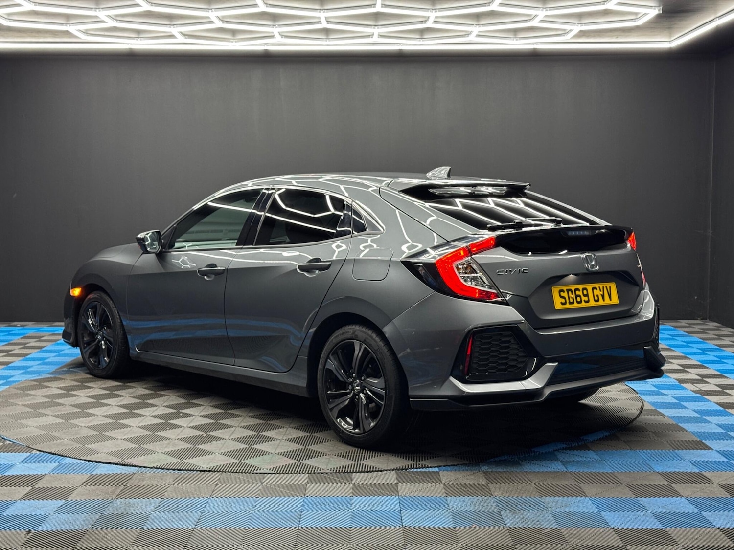Used Honda Civic 2019 for sale - 77670308: Photo 7