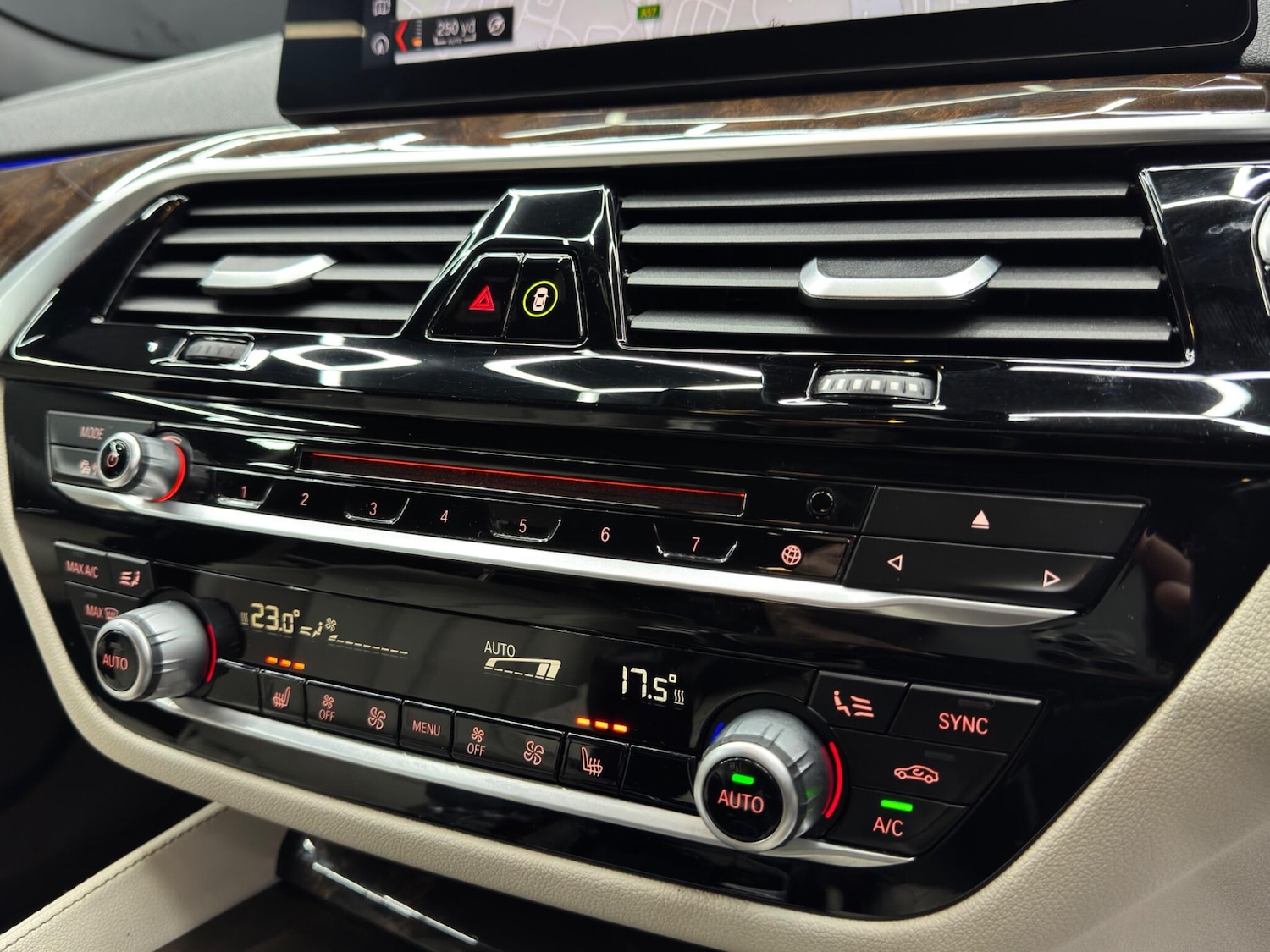 Used BMW 5 Series 2017 for sale - 76099310: Photo 26