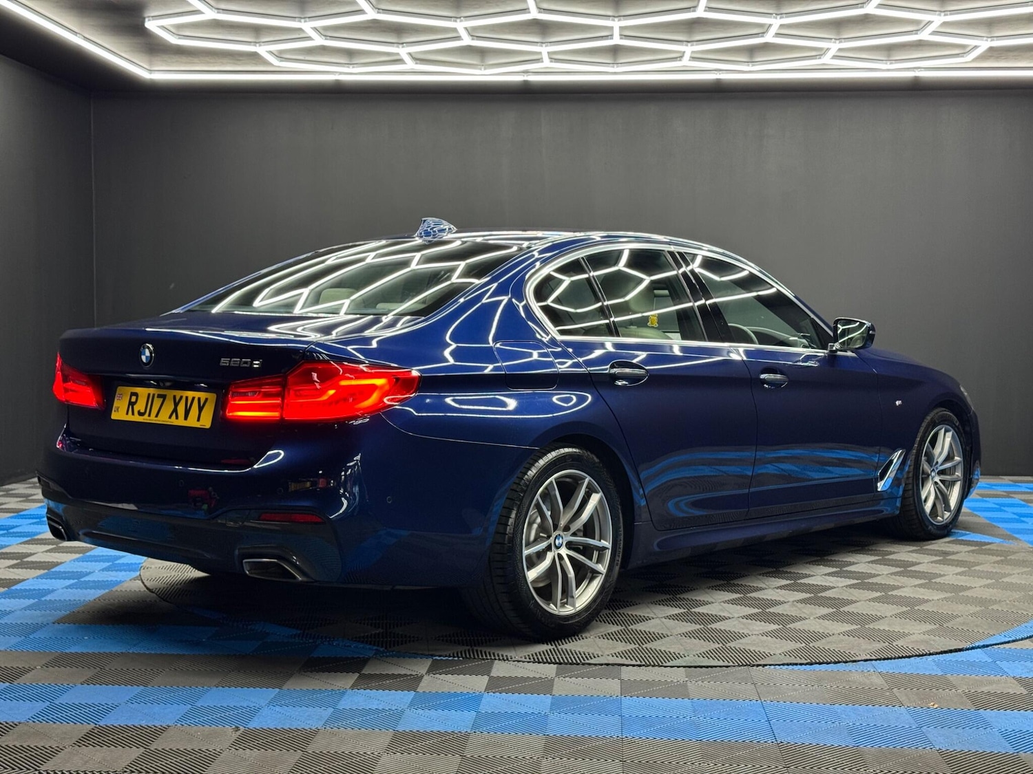 Used BMW 5 Series 2017 for sale - 76099310: Photo 5