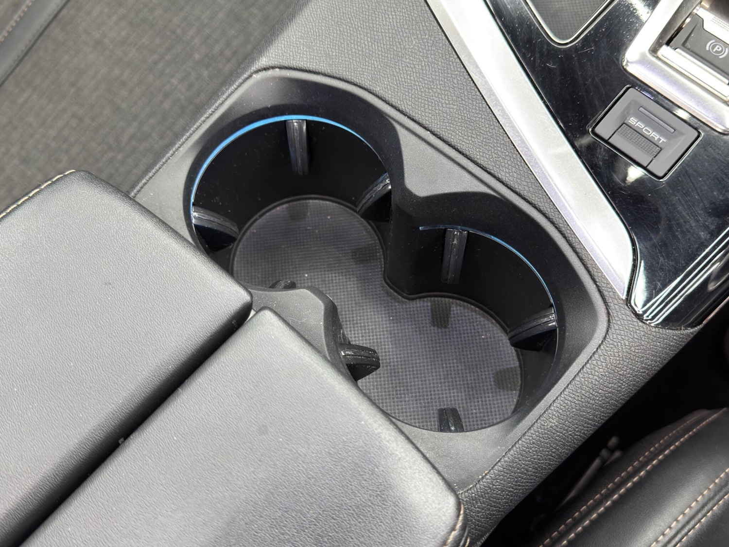 Used Peugeot 3008 2020 for sale - 77977748: Photo 25