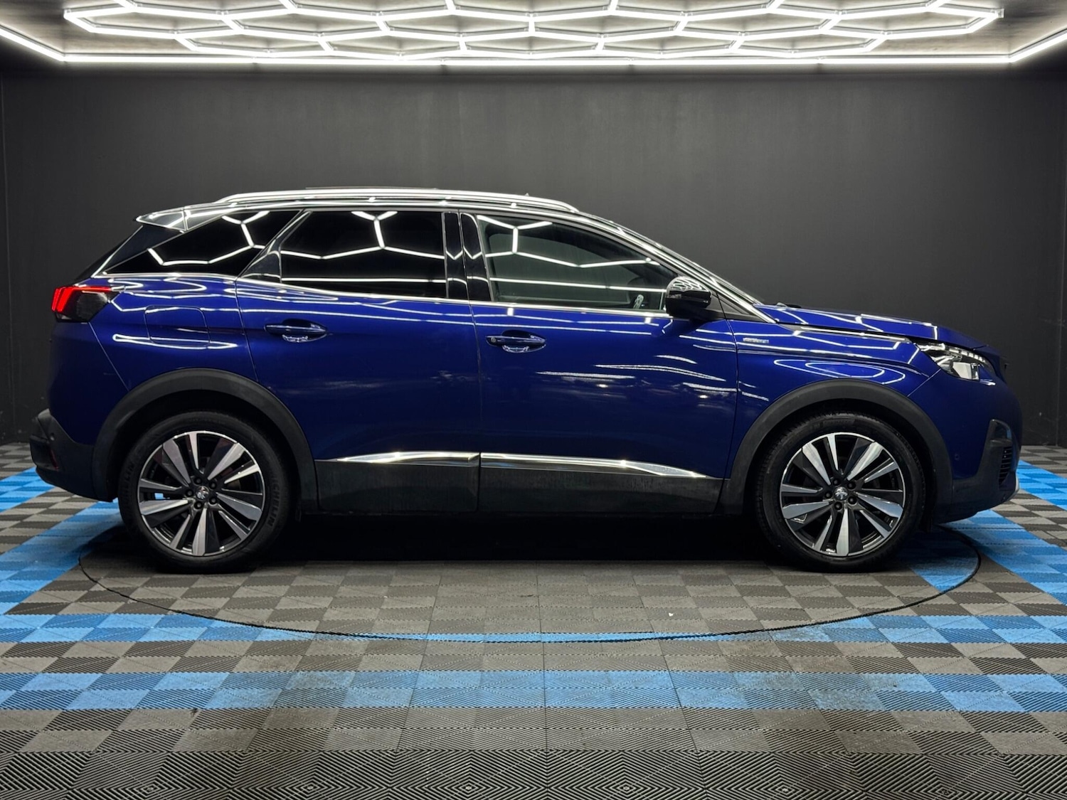 Used Peugeot 3008 2020 for sale - 77977748: Photo 4