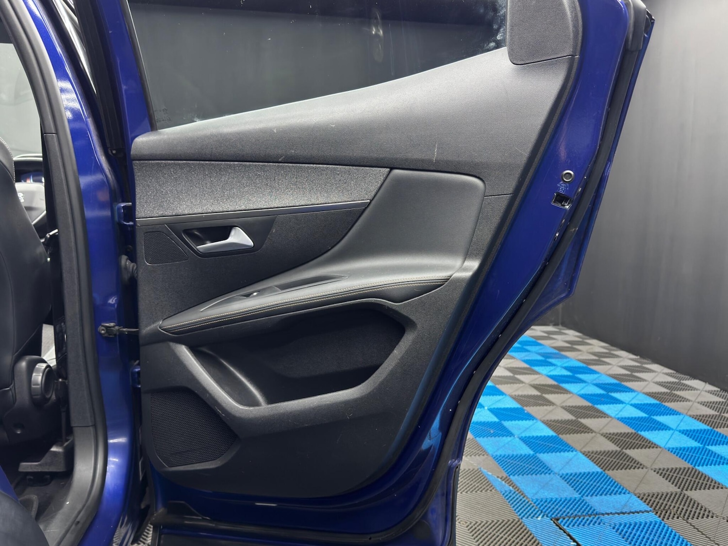 Used Peugeot 3008 2020 for sale - 77977748: Photo 44