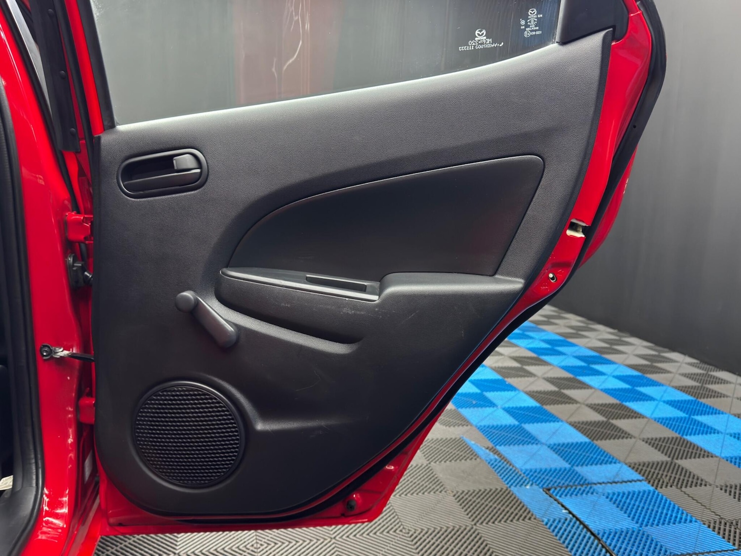 Used Mazda Mazda2 2012 for sale - 77395698: Photo 30