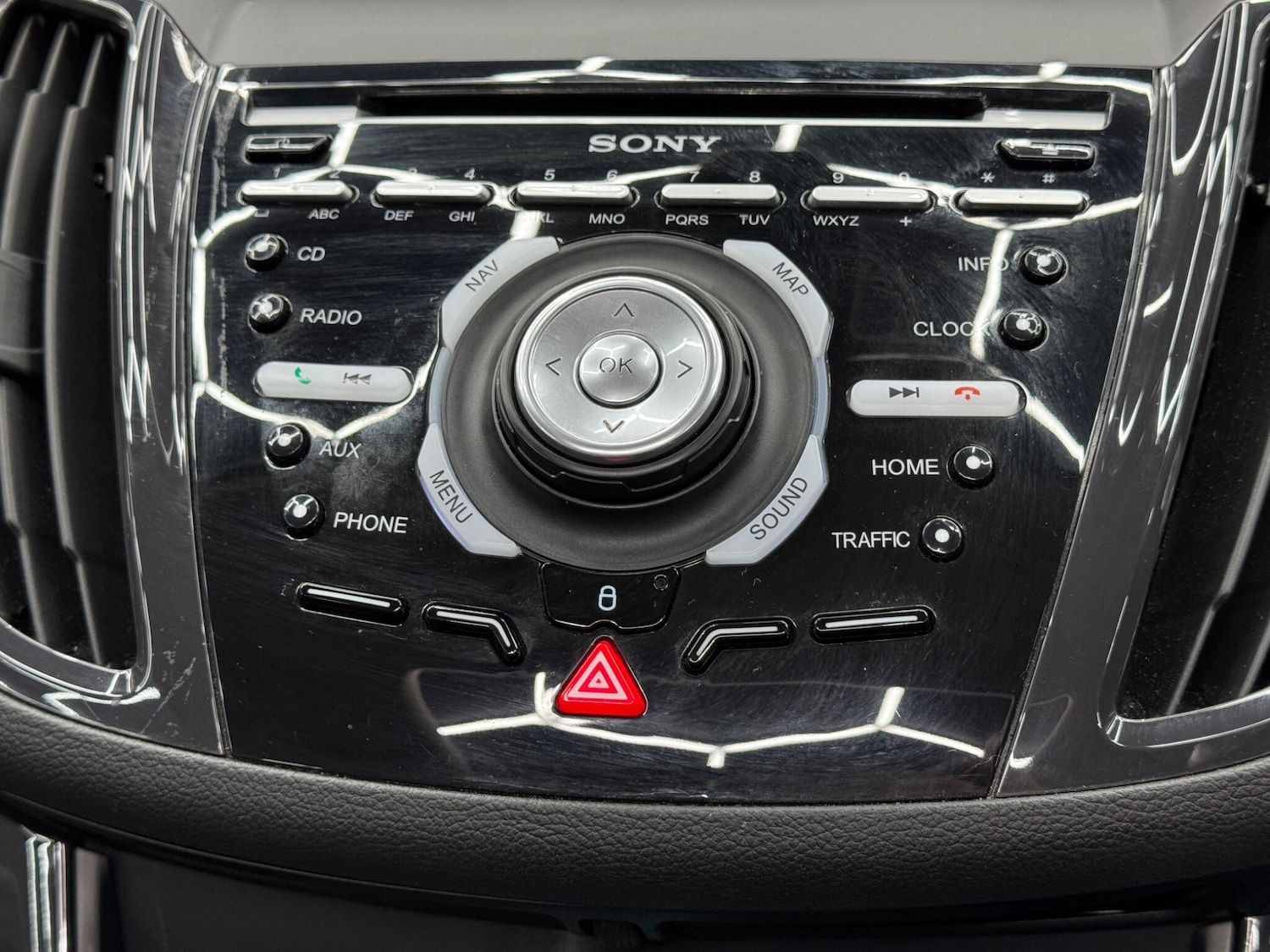 Used Ford Kuga 2015 for sale - 77278899: Photo 28