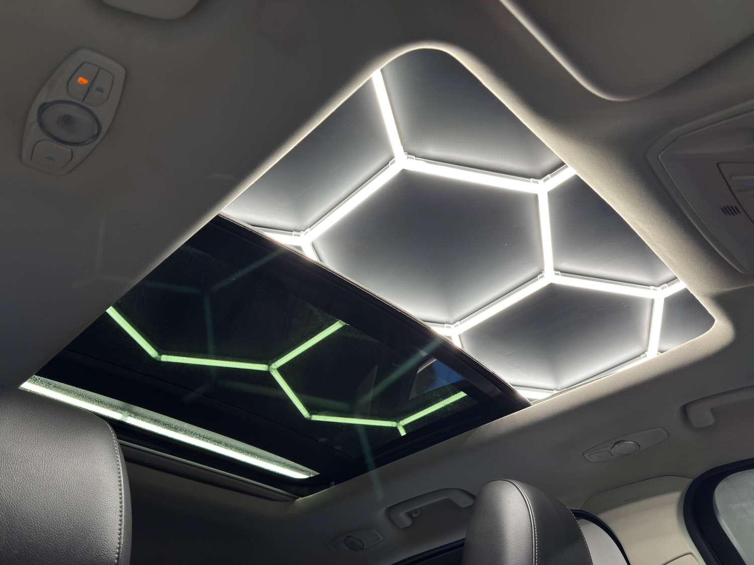 Used Ford Kuga 2015 for sale - 77278899: Photo 34