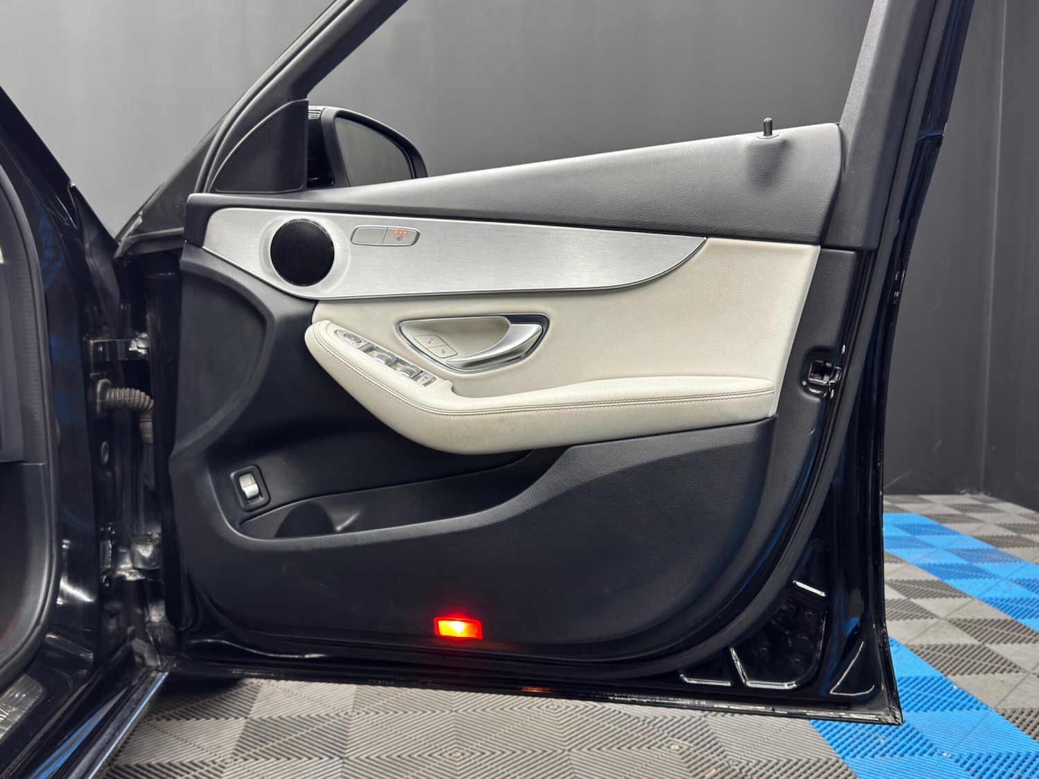 Used Mercedes-Benz C Class for sale - 78205088: Photo 38