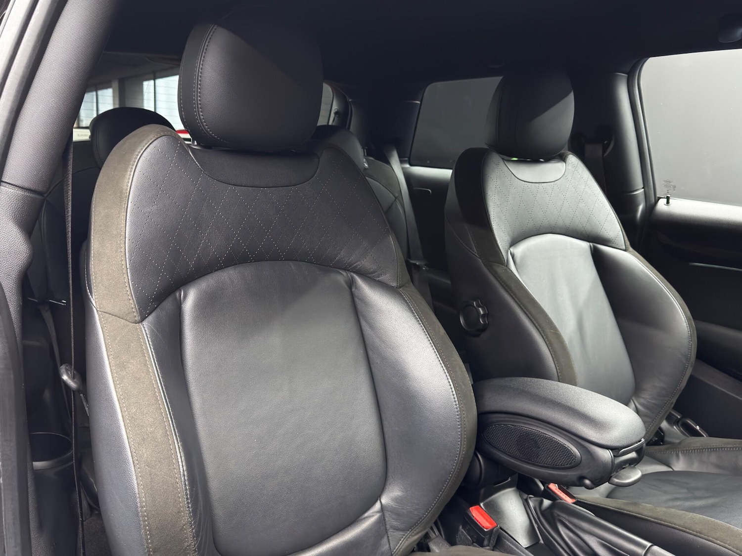 Used MINI Hatch 2021 for sale - 77537575: Photo 12