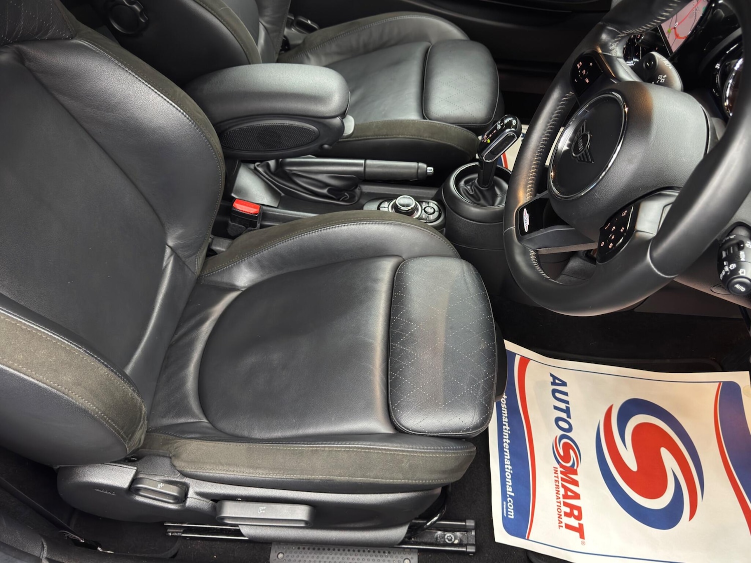 Used MINI Hatch 2021 for sale - 77537575: Photo 13