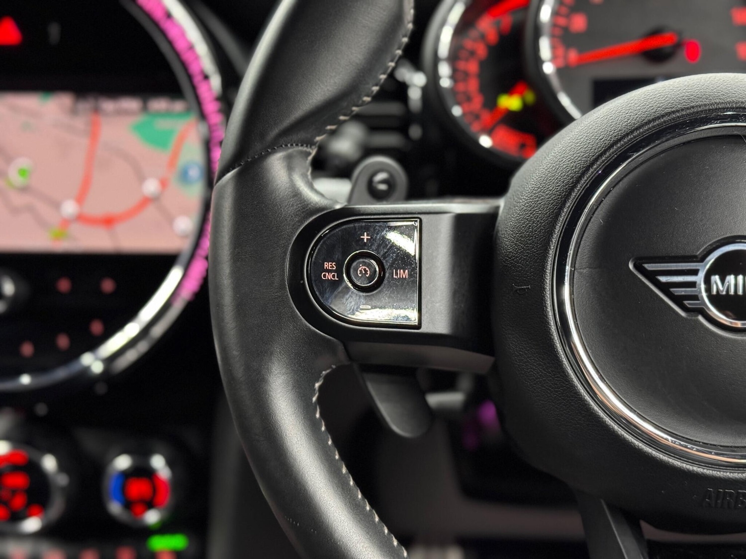 Used MINI Hatch 2021 for sale - 77537575: Photo 19