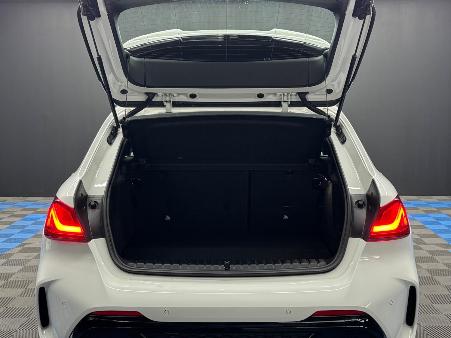 Used BMW 1 Series for sale - 77469396: Photo 38