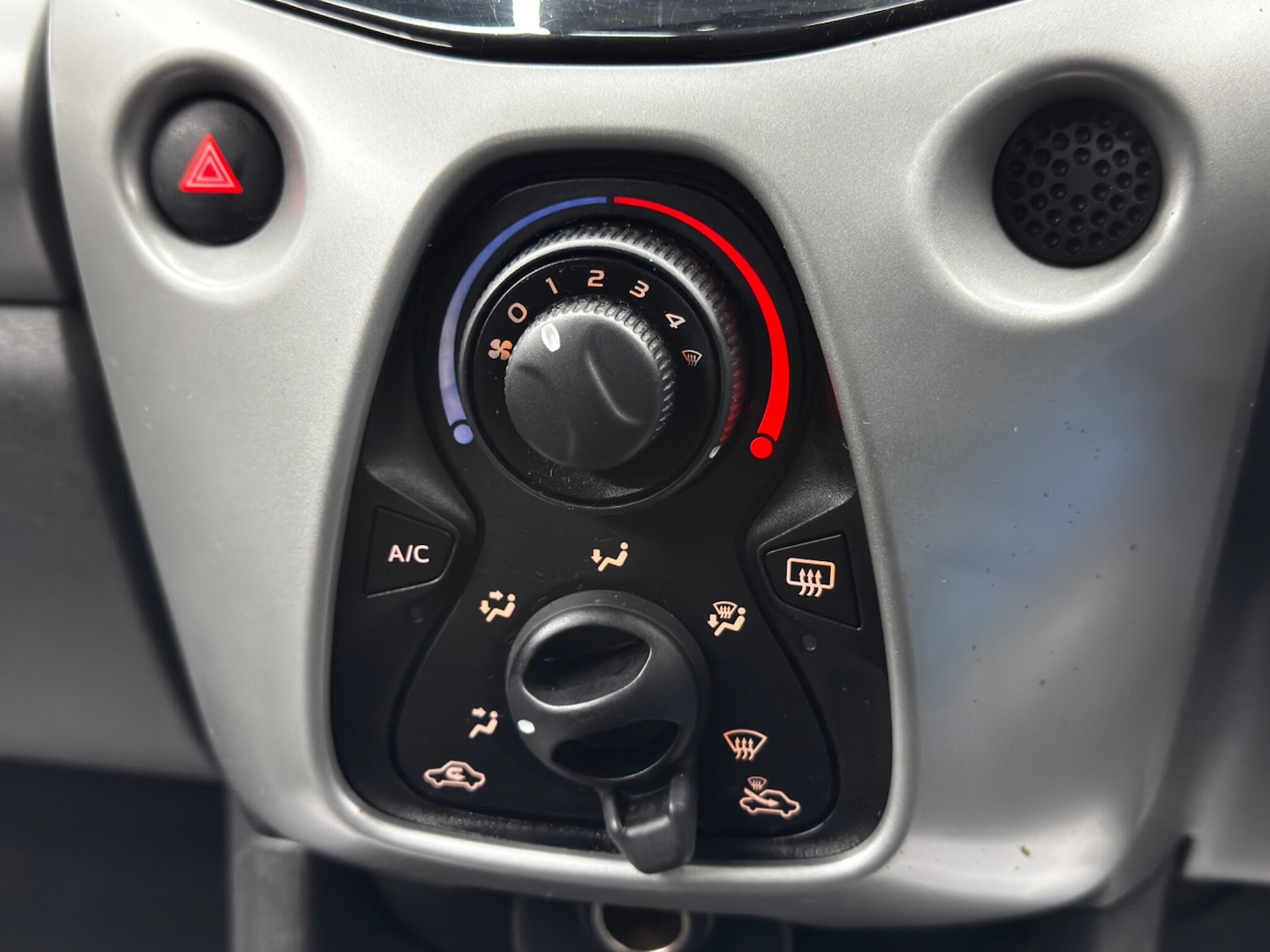 Used Citroen C1 2014 for sale - 76728122: Photo 24