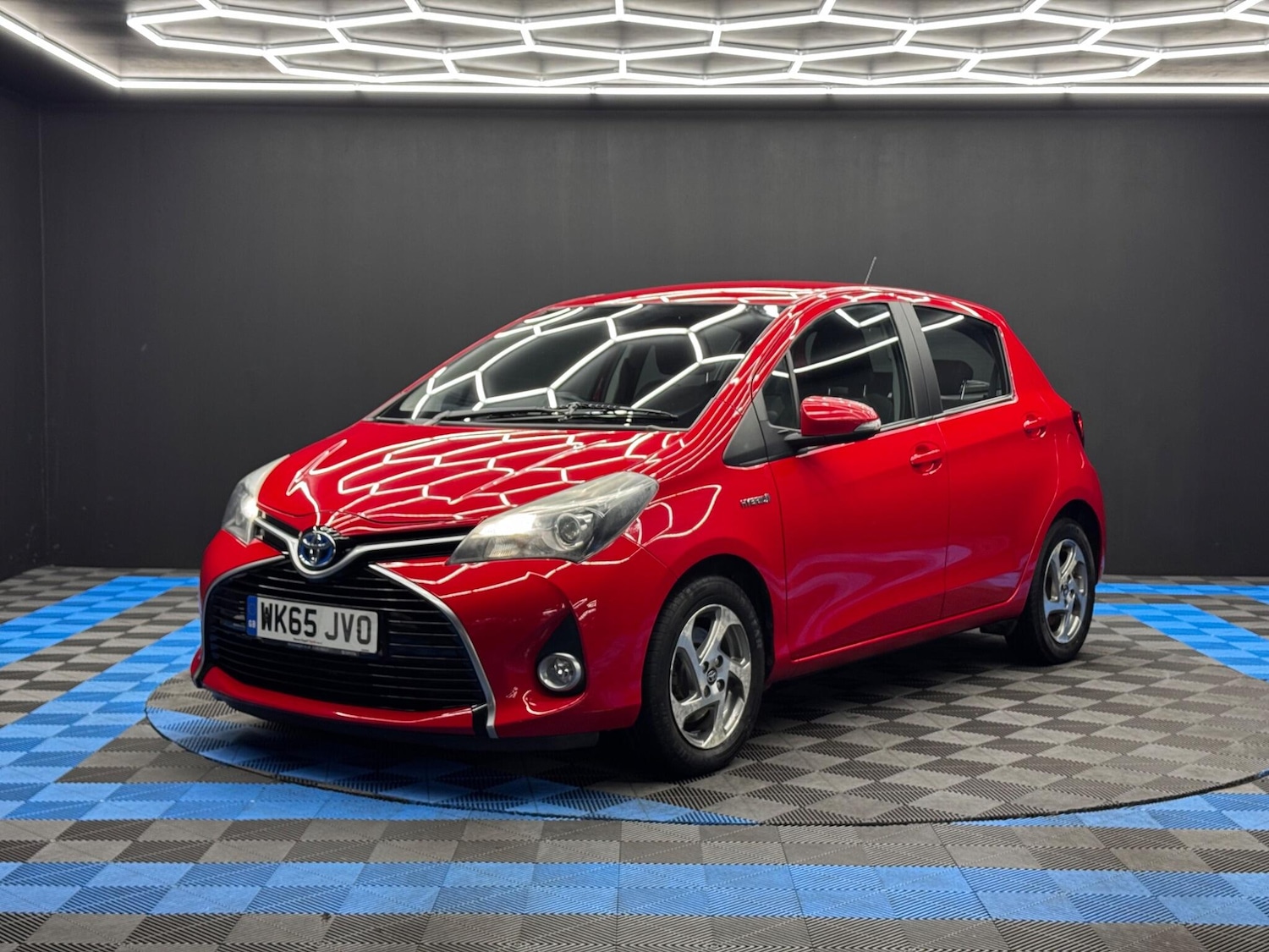 Used Toyota Yaris 2015 for sale - 76349477: Photo 3