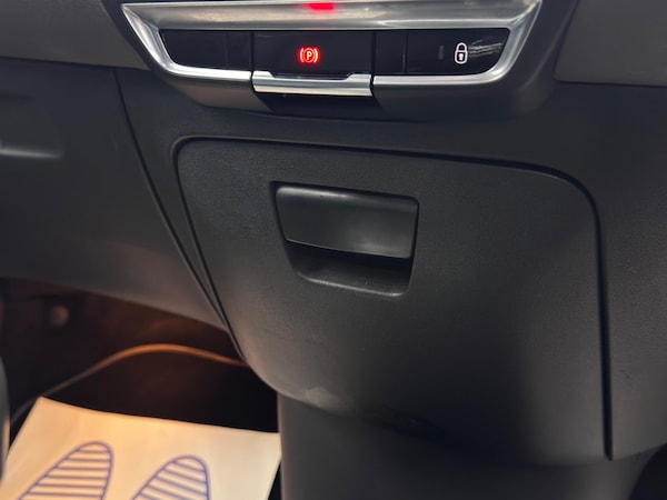Used Citroen C4 Picasso 2017 for sale - 76167487: Photo 28