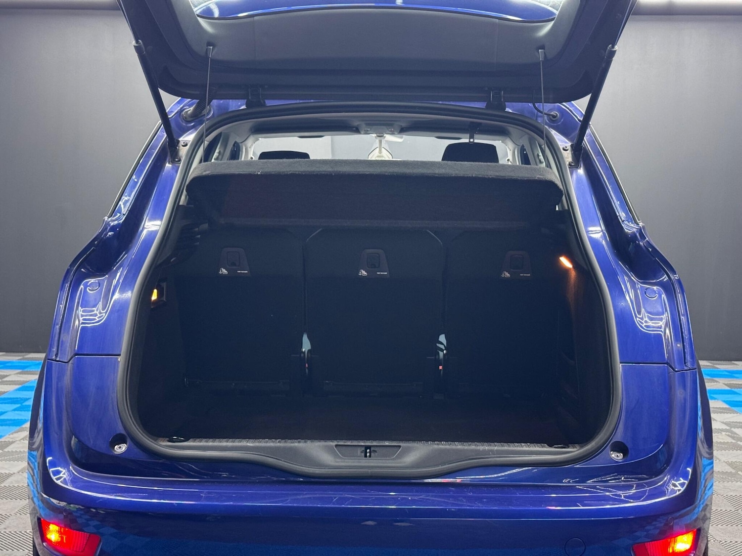 Used Citroen C4 Picasso 2017 for sale - 76167487: Photo 40