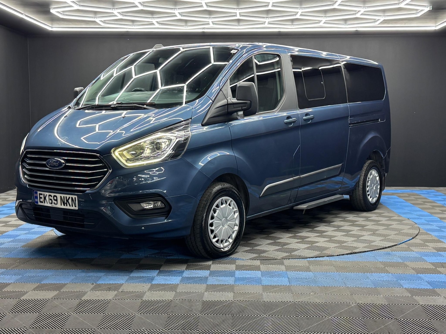 Used Ford Tourneo Custom 2020 for sale - 76987754: Photo 3