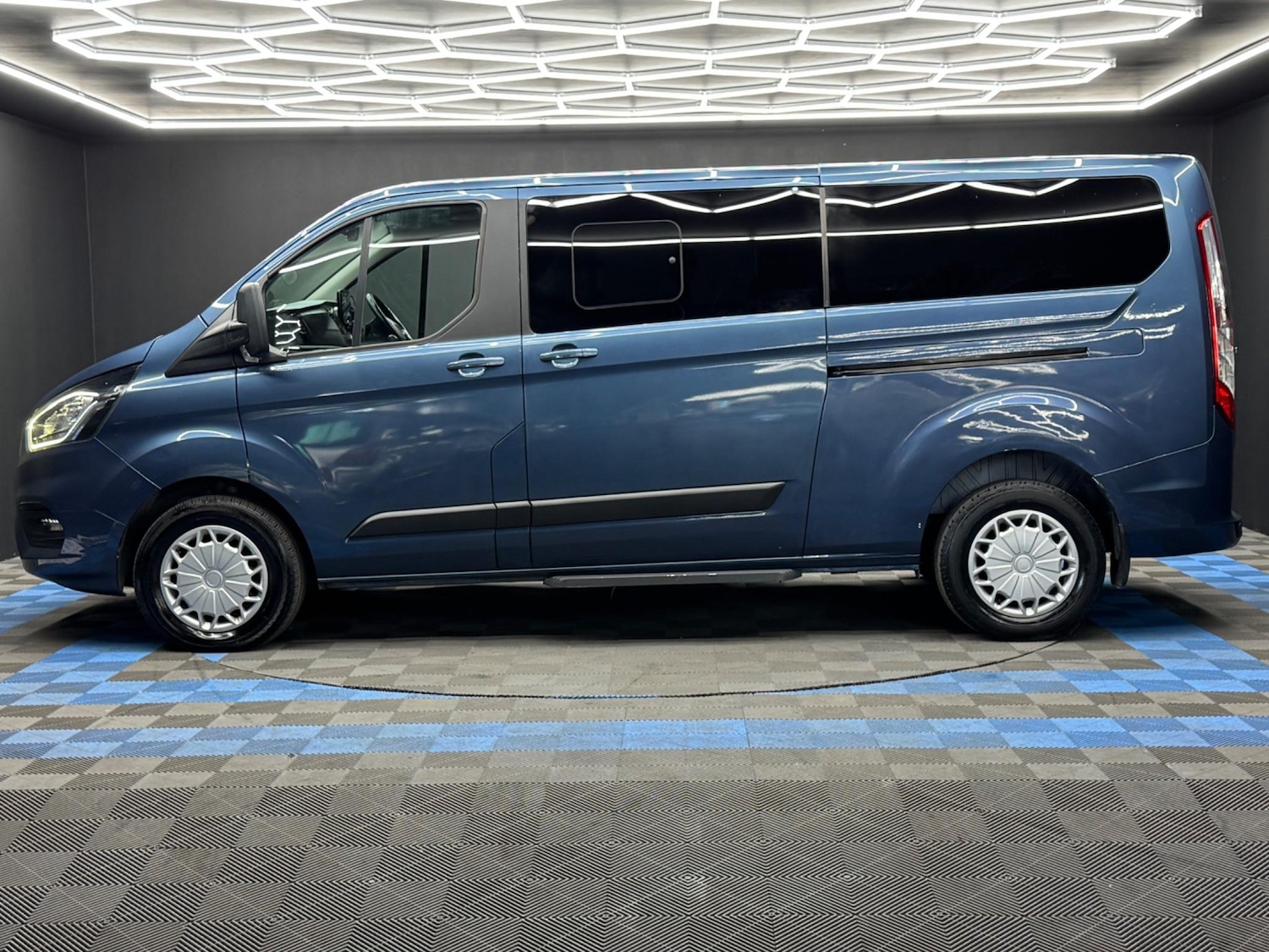 Used Ford Tourneo Custom 2020 for sale - 76987754: Photo 8