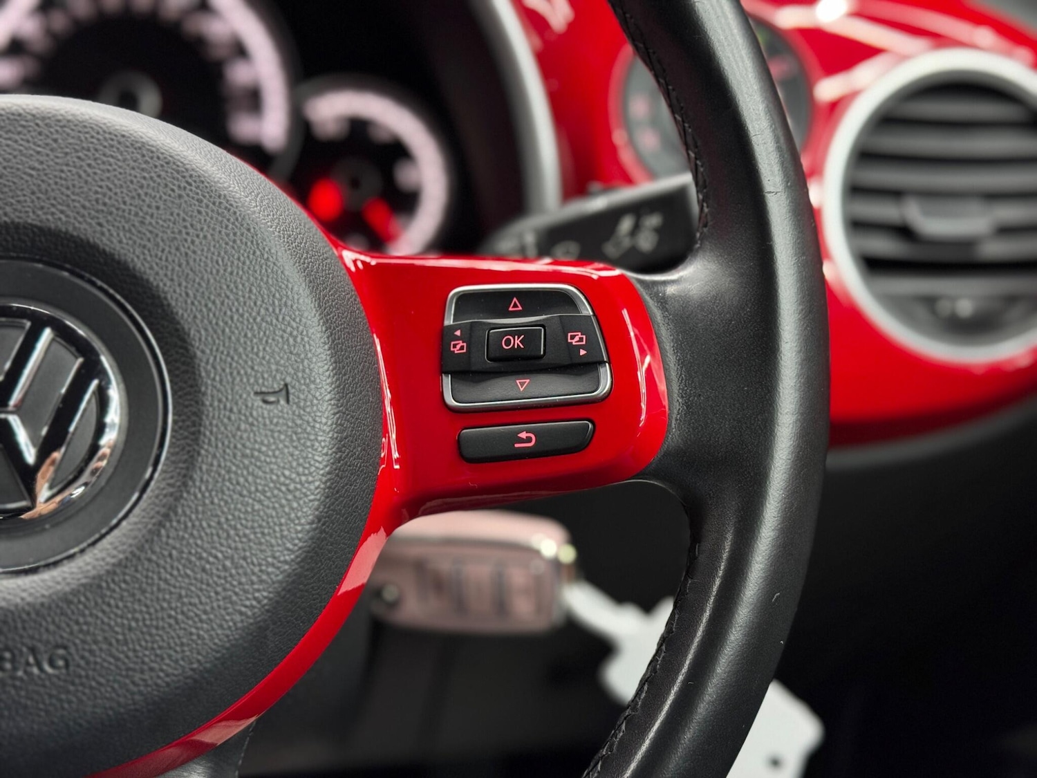 Used Volkswagen Beetle for sale - 77705014: Photo 20