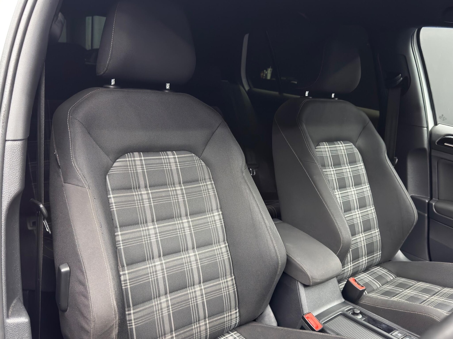 Used Volkswagen Golf 2016 for sale - 77015470: Photo 12