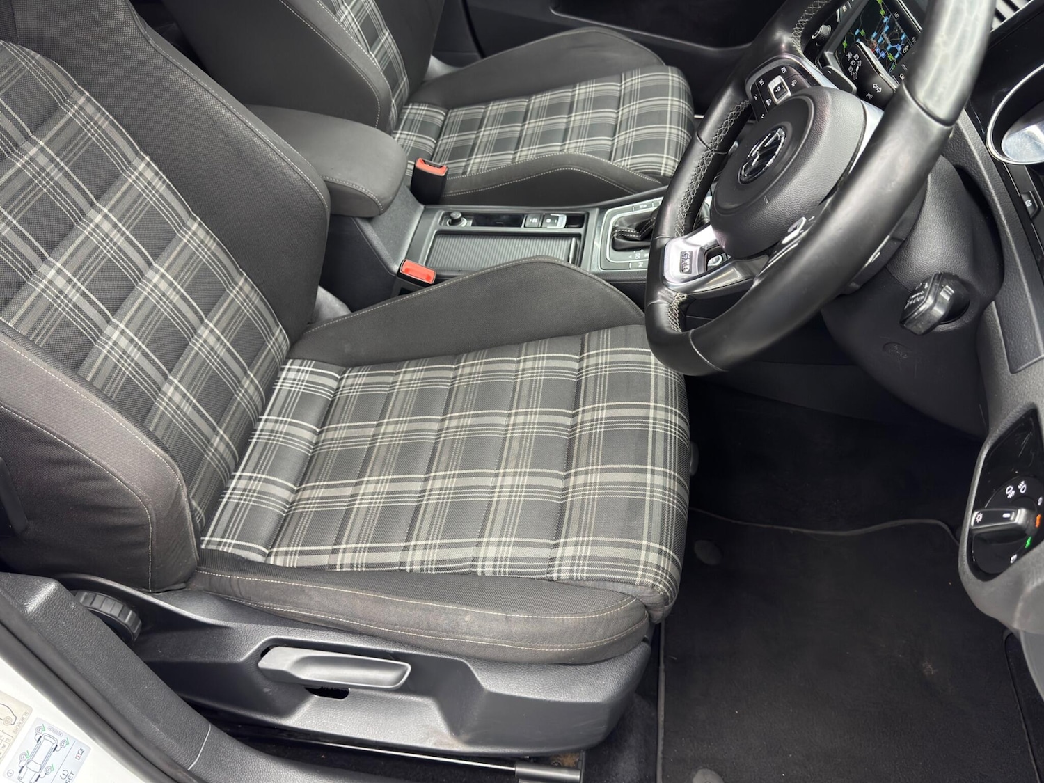 Used Volkswagen Golf 2016 for sale - 77015470: Photo 13