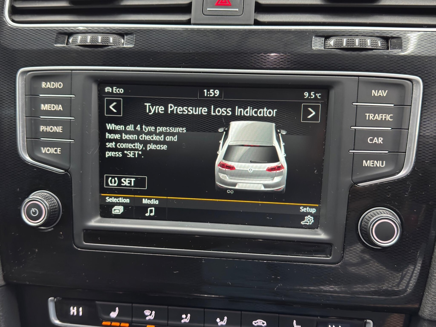 Used Volkswagen Golf 2016 for sale - 77015470: Photo 38