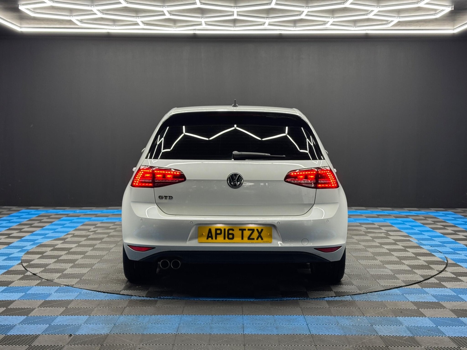 Used Volkswagen Golf 2016 for sale - 77015470: Photo 6