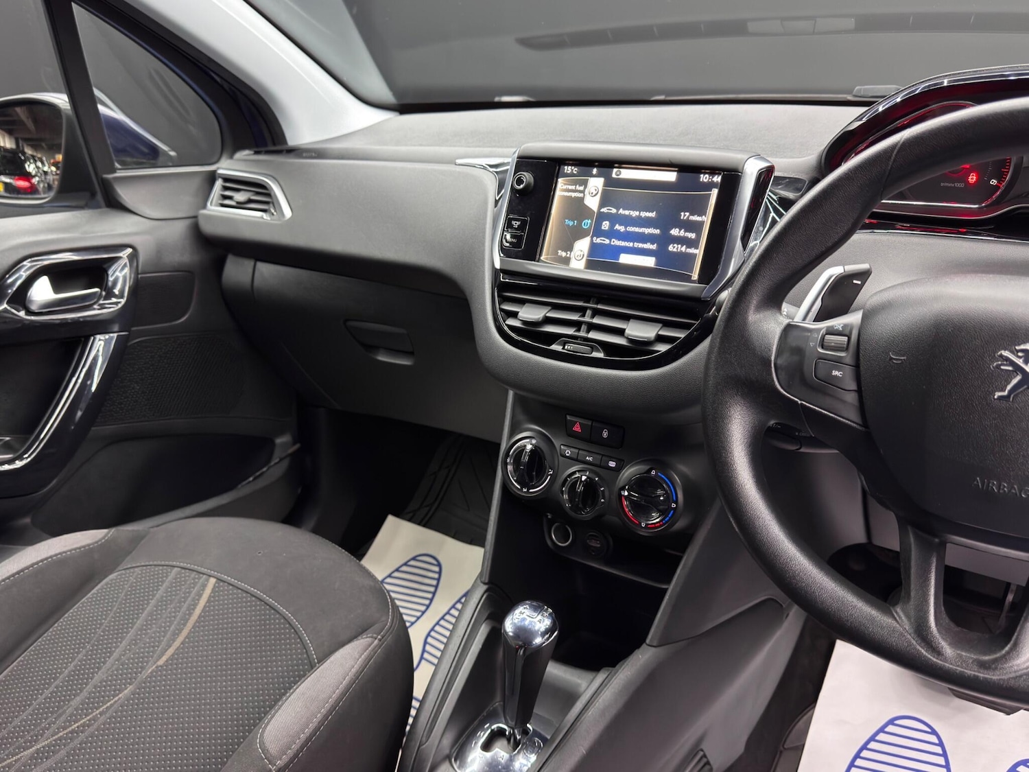 Used Peugeot 208 2013 for sale - 76167049: Photo 23