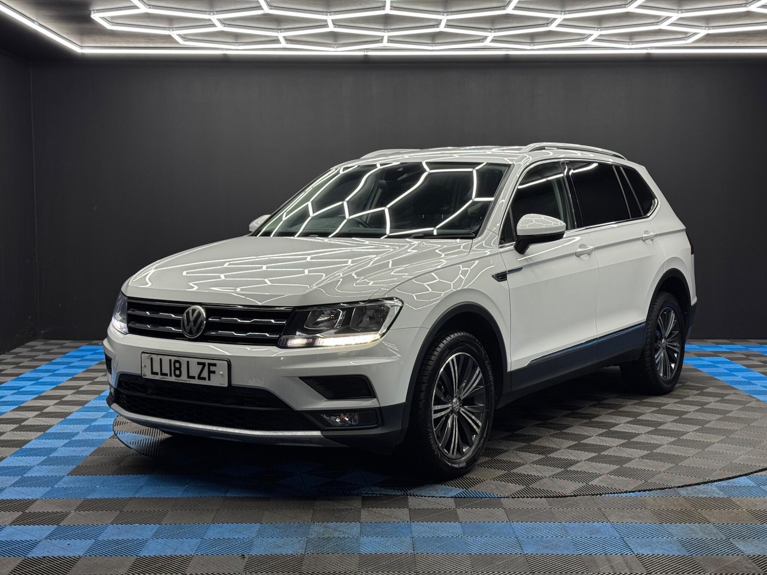 Used Volkswagen Tiguan Allspace for sale - 77769727: Photo 3