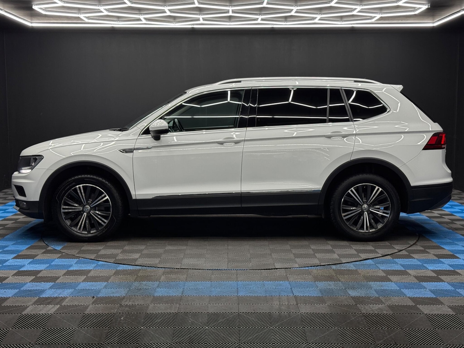 Used Volkswagen Tiguan Allspace for sale - 77769727: Photo 8