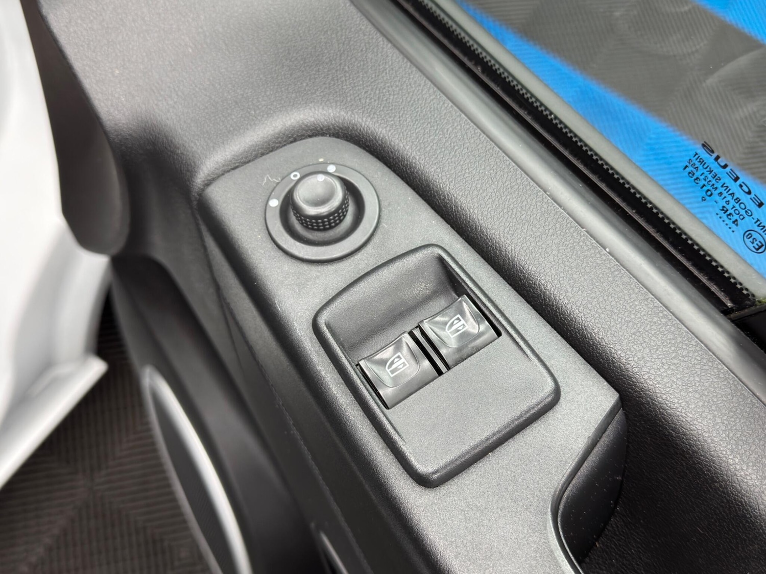 Used Vauxhall Vivaro 2019 for sale - 77853319: Photo 31