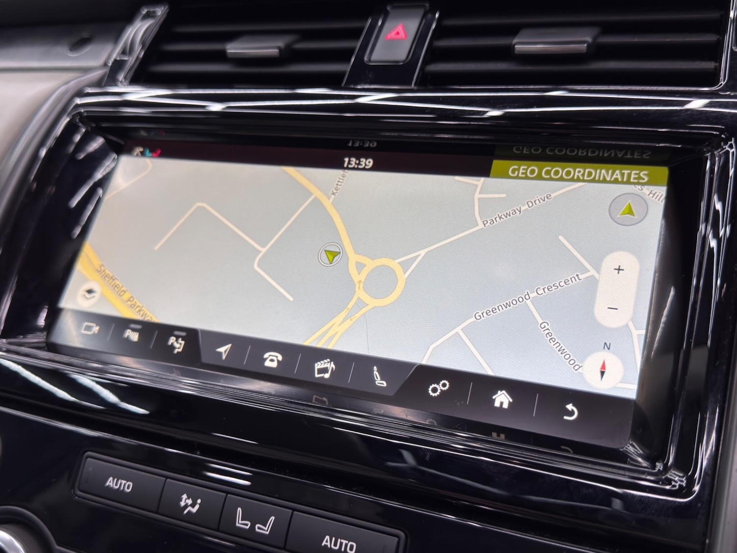 Used Land Rover Discovery 2017 for sale - 77315504: Photo 30