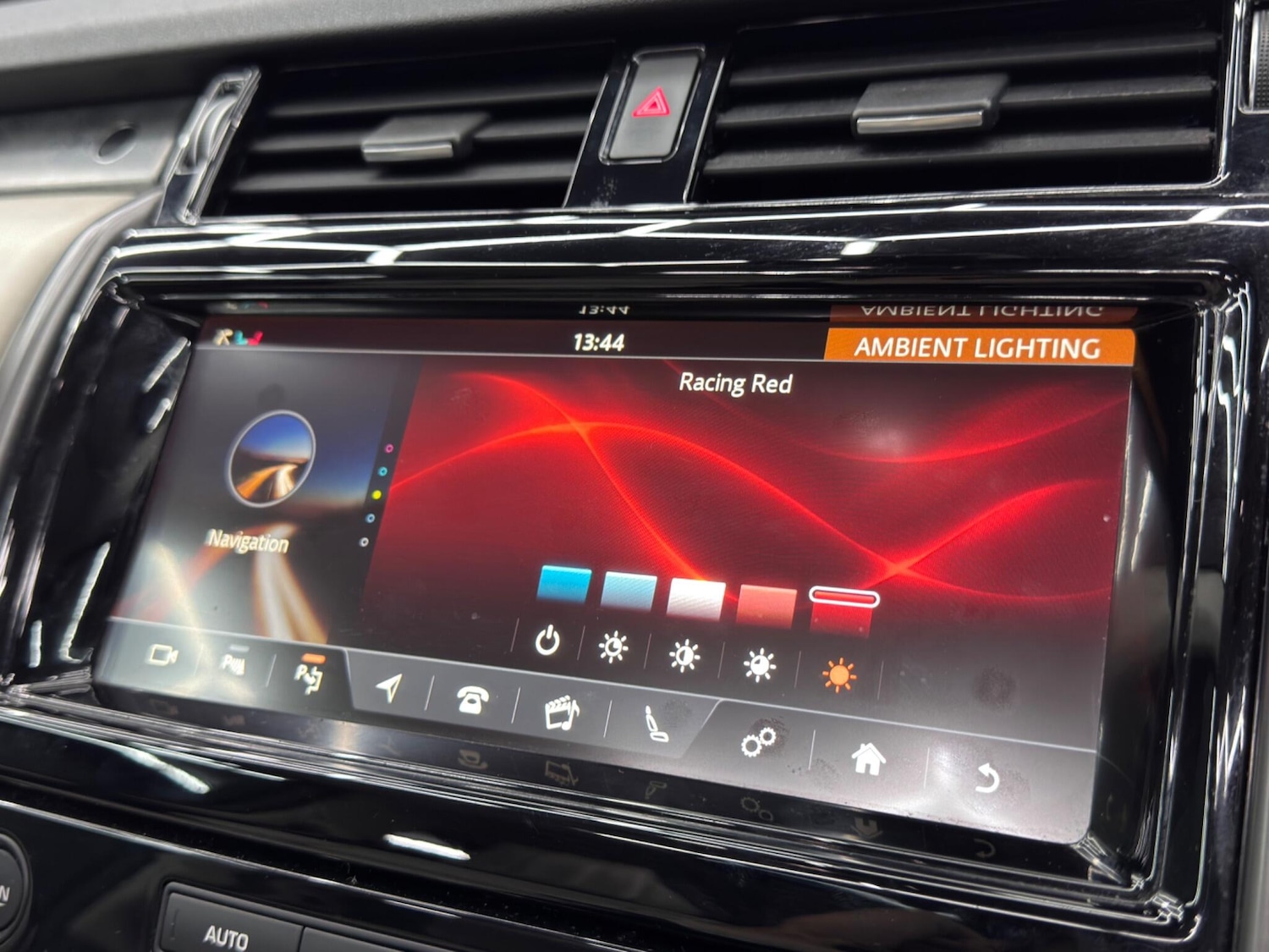 Used Land Rover Discovery 2017 for sale - 77315504: Photo 38