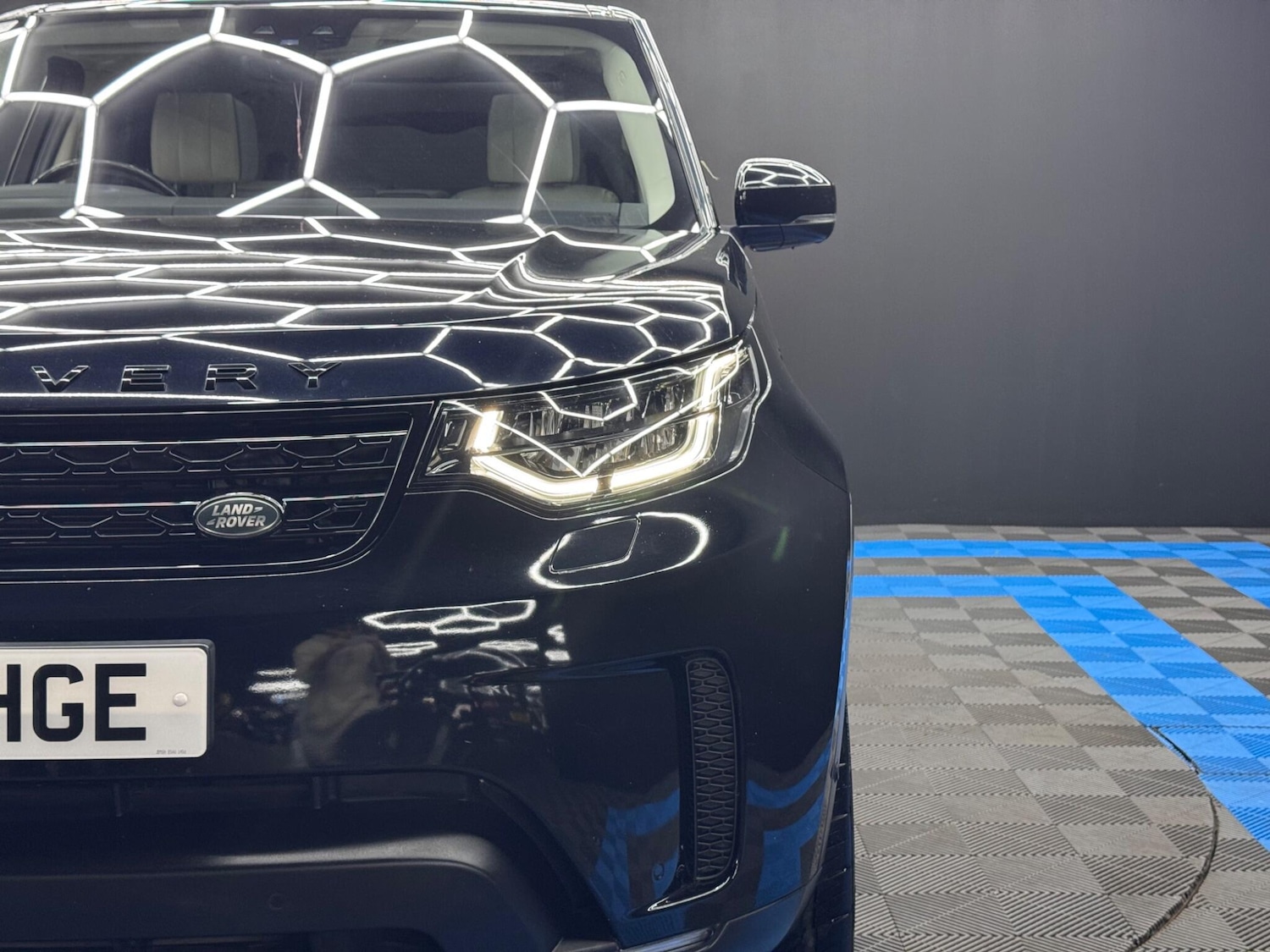 Used Land Rover Discovery 2017 for sale - 77315504: Photo 56