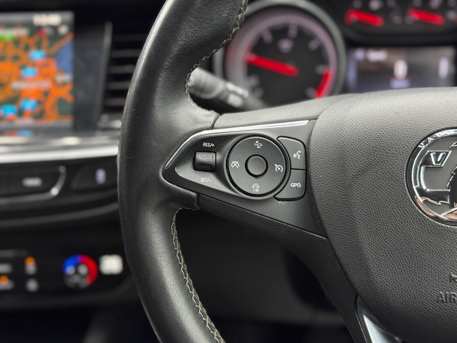 Used Vauxhall Insignia 2018 for sale - 77091130: Photo 19