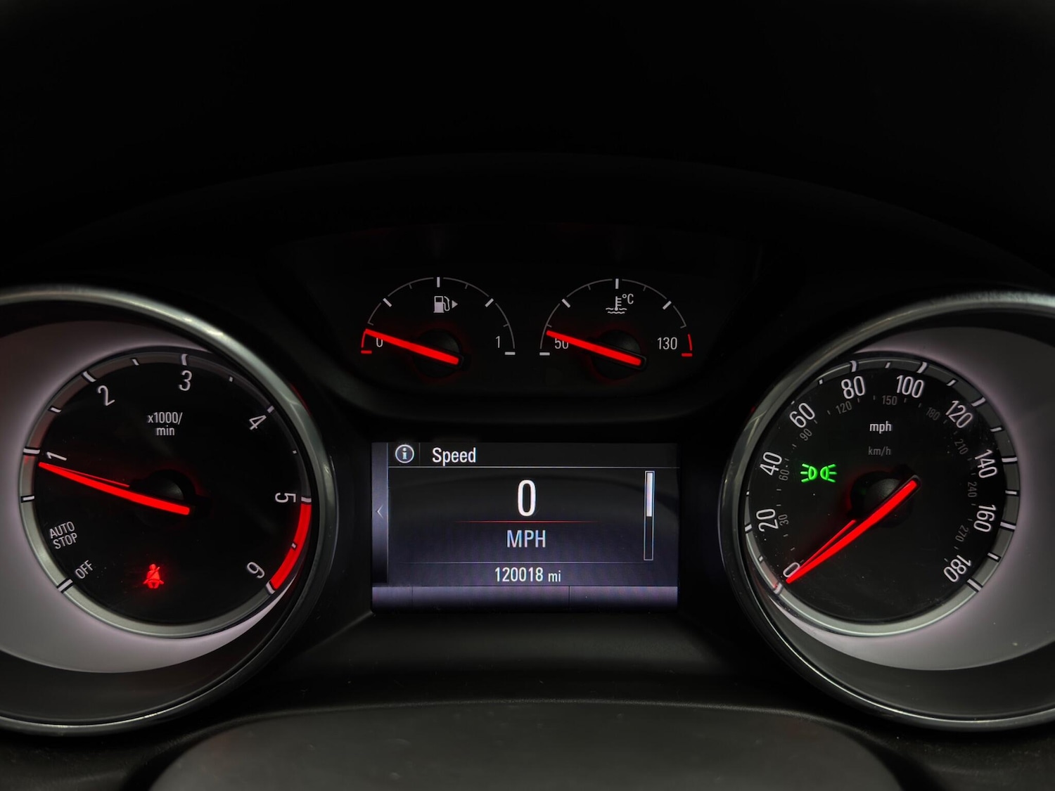 Used Vauxhall Insignia 2018 for sale - 77091130: Photo 21