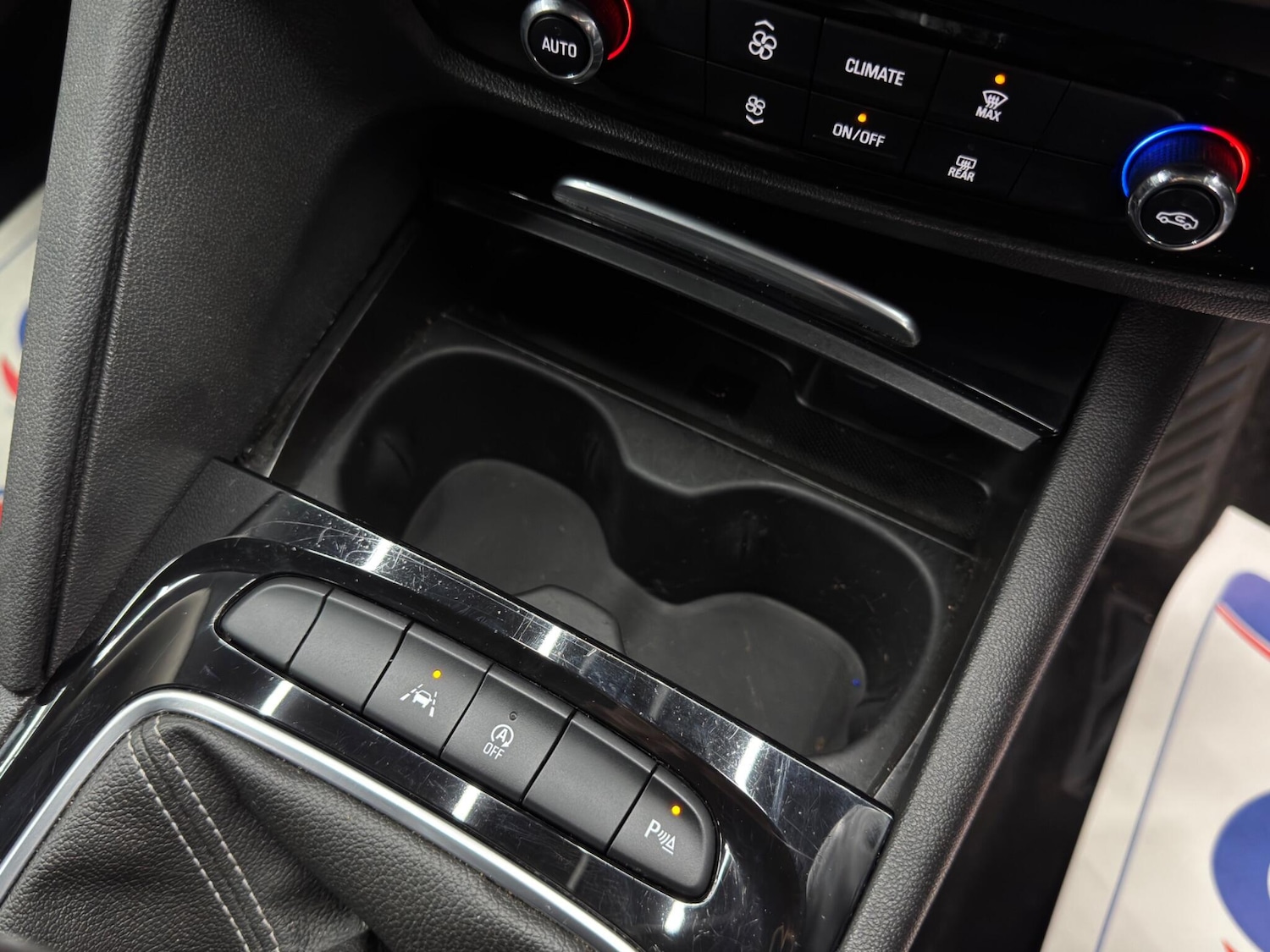 Used Vauxhall Insignia 2018 for sale - 77091130: Photo 24