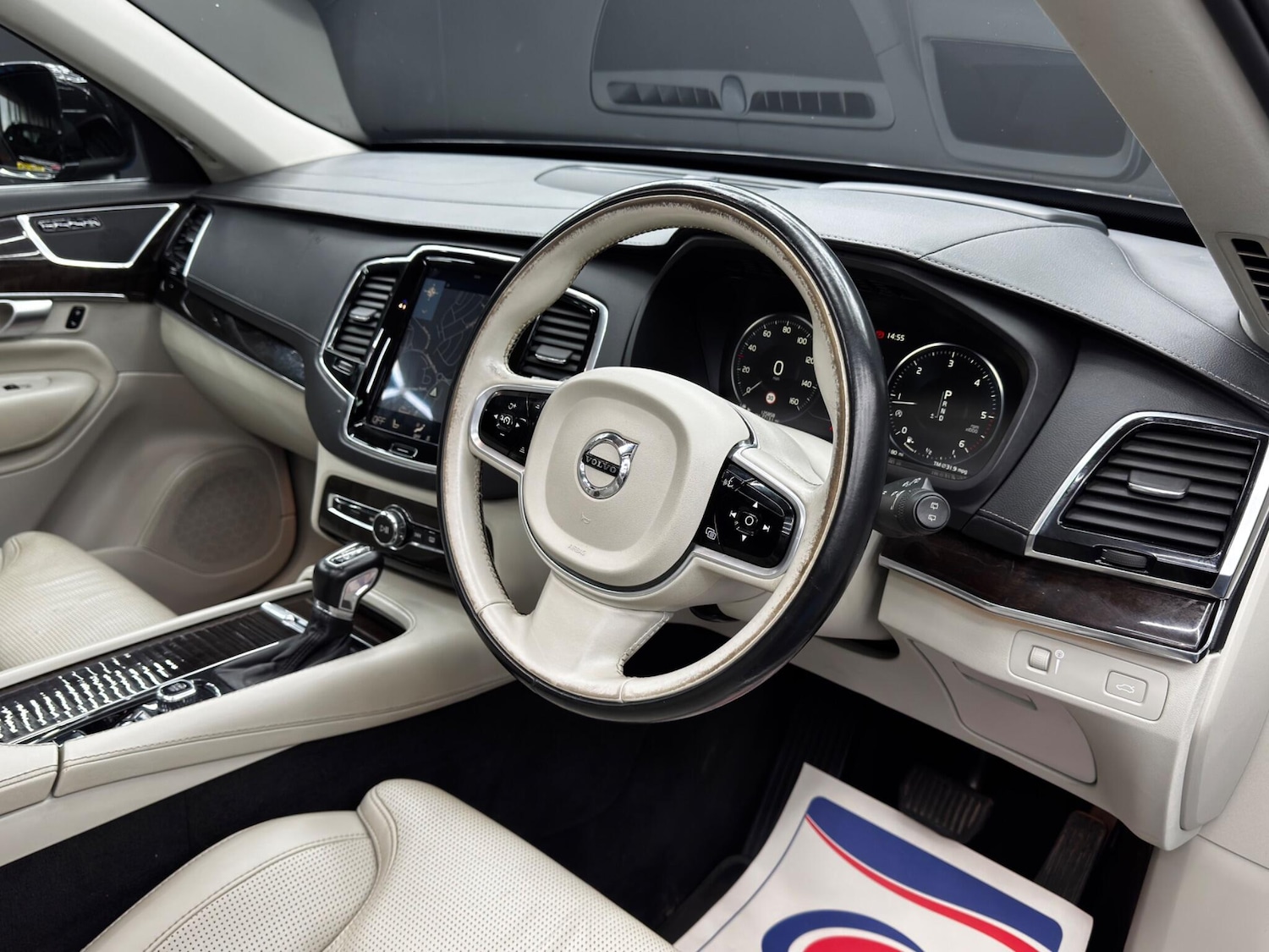 Used Volvo XC90 2017 for sale - 76561729: Photo 9