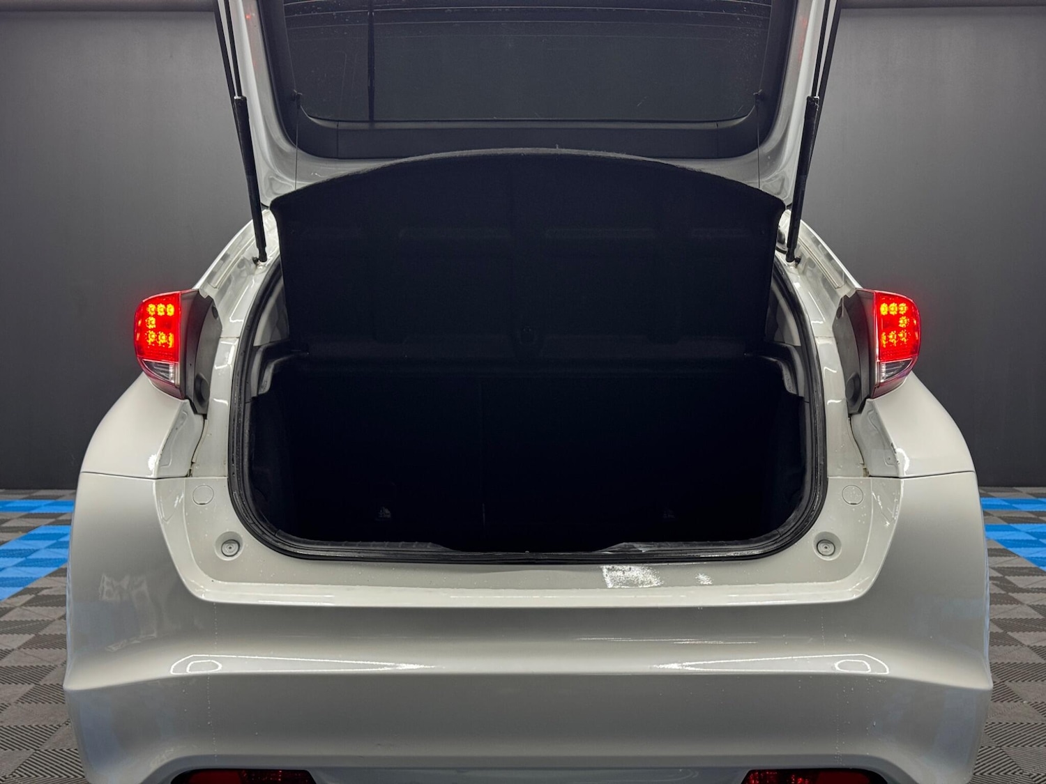 Used Honda Civic for sale - 77279899: Photo 36