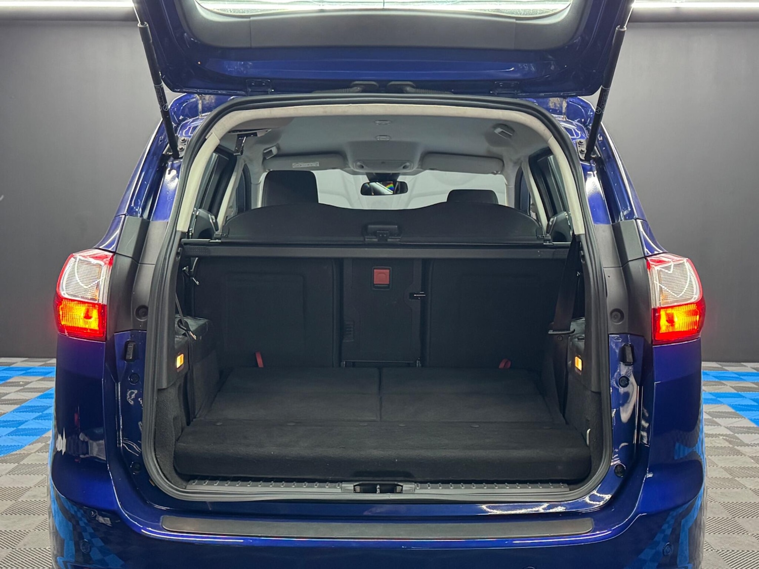 Vehicle 36