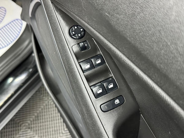 Used Vauxhall Crossland 2021 for sale - 74564688: Photo 36
