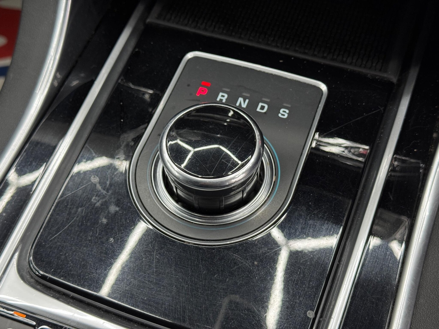 Used Jaguar XE 2017 for sale - 77925405: Photo 26