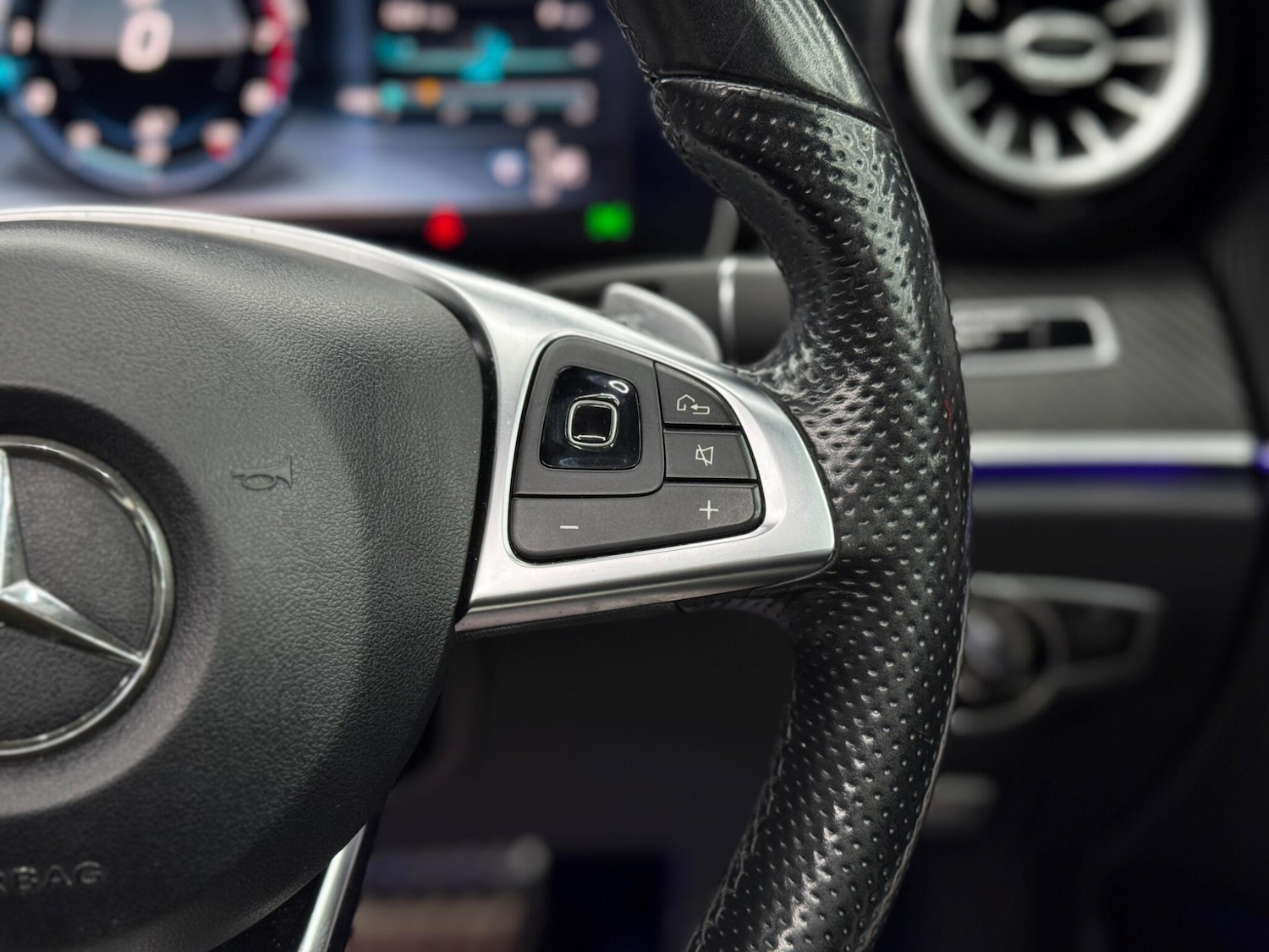 Used Mercedes-Benz E Class 2017 for sale - 77645864: Photo 22