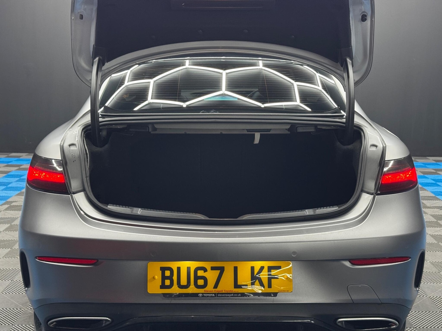 Used Mercedes-Benz E Class 2017 for sale - 77645864: Photo 45