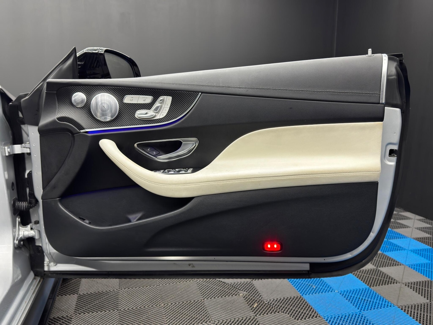 Used Mercedes-Benz E Class 2017 for sale - 77645864: Photo 46